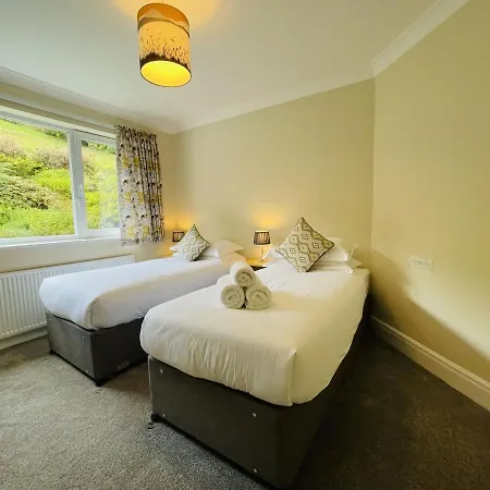 Three Peaks 펜션 *